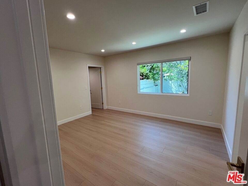 13338 Magnolia Boulevard - Photo 41