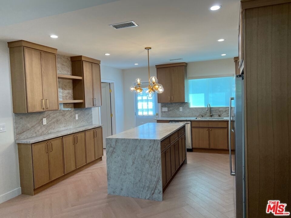 13338 Magnolia Boulevard - Photo 13