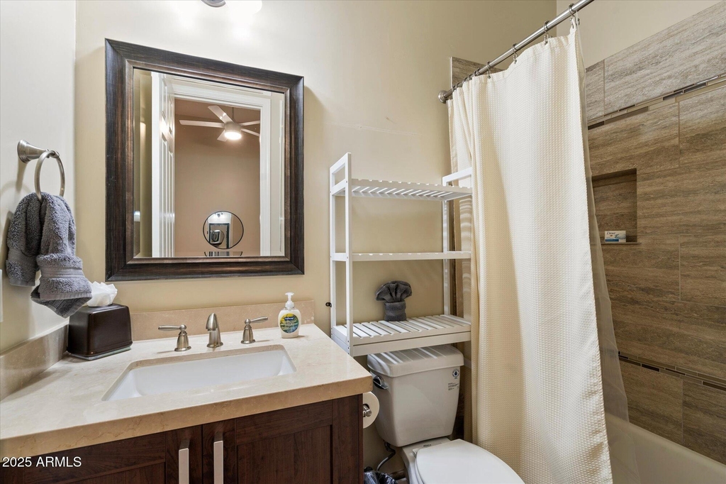 7917 E Thunderhawk Road - Photo 19