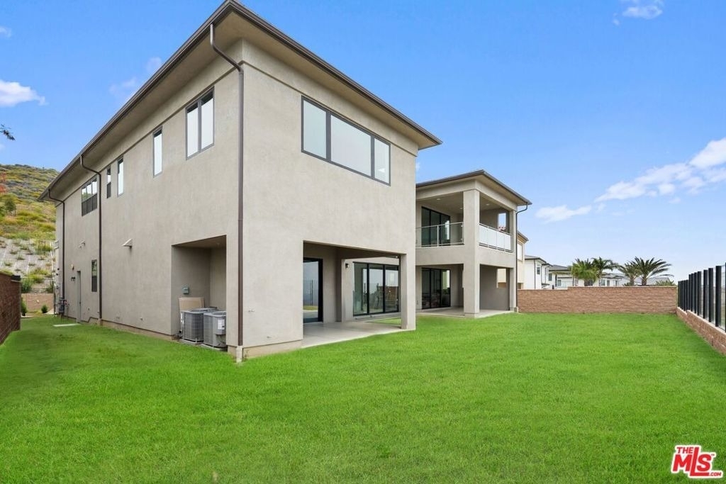 20244 W Albion Way - Photo 39