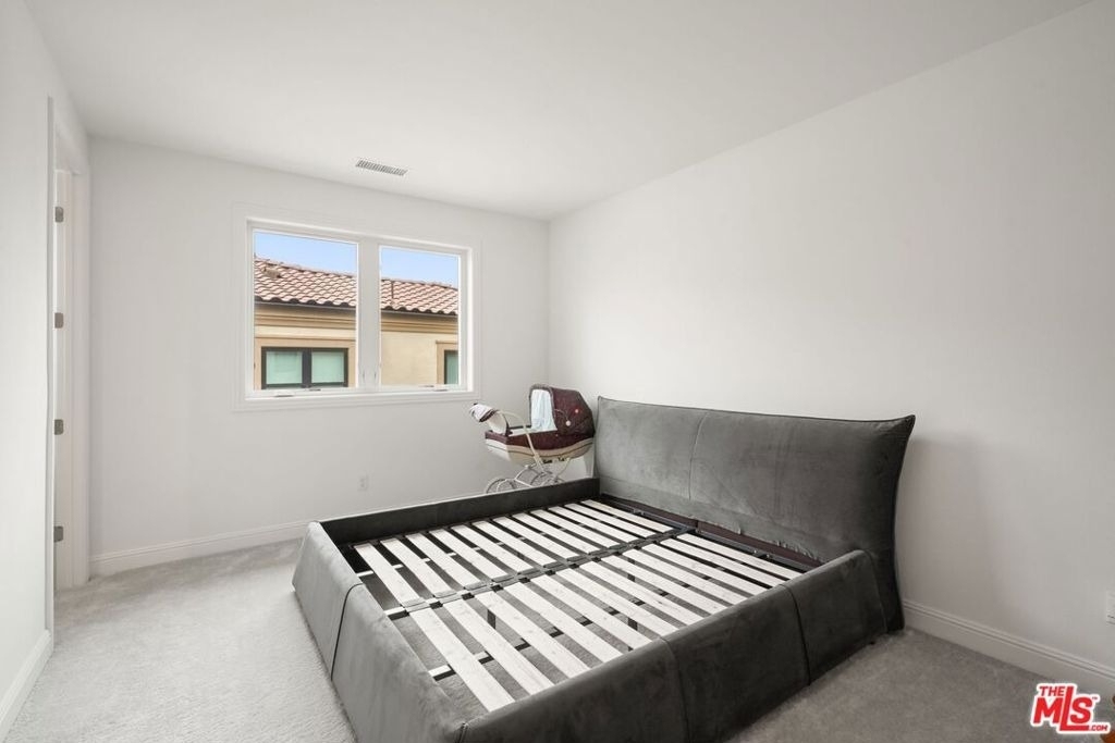 20244 W Albion Way - Photo 32
