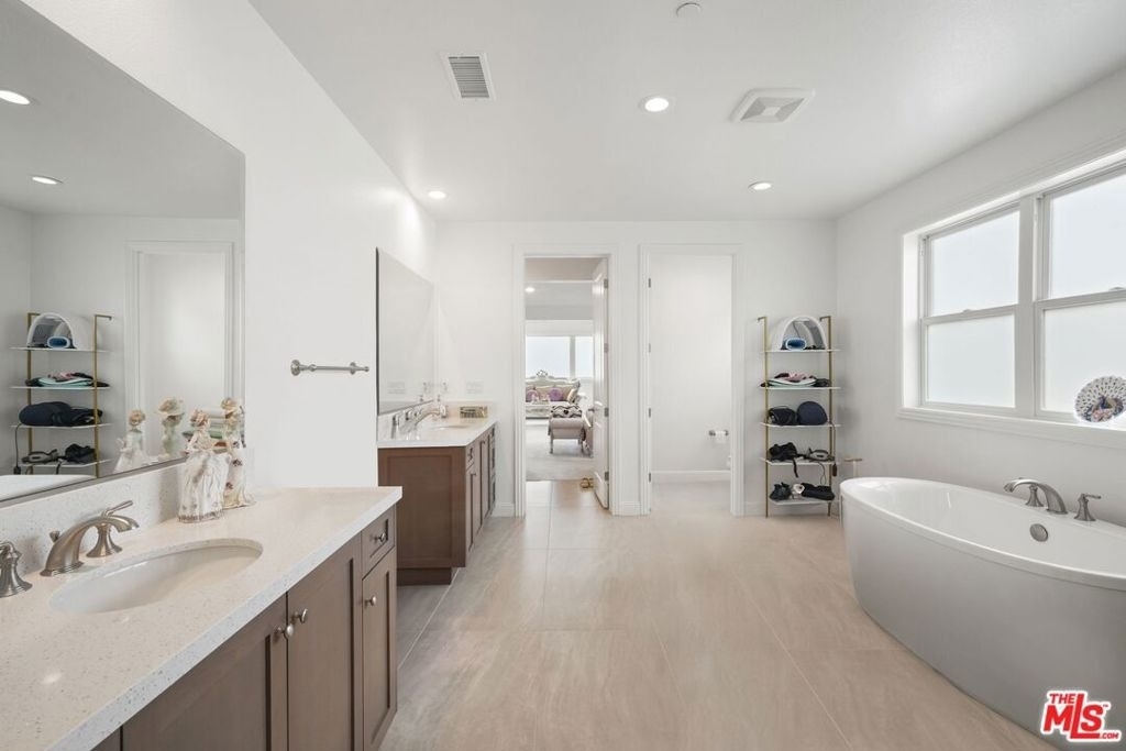 20244 W Albion Way - Photo 24