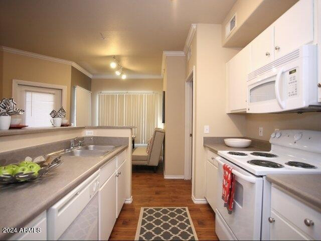 411 E Indian School Road - Photo 1