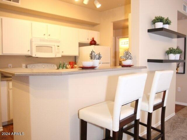 411 E Indian School Road - Photo 2