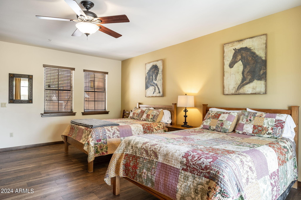 36601 N Mule Train Road - Photo 32