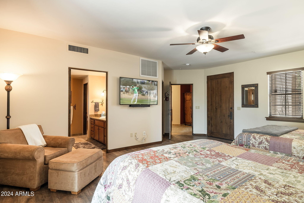 36601 N Mule Train Road - Photo 33