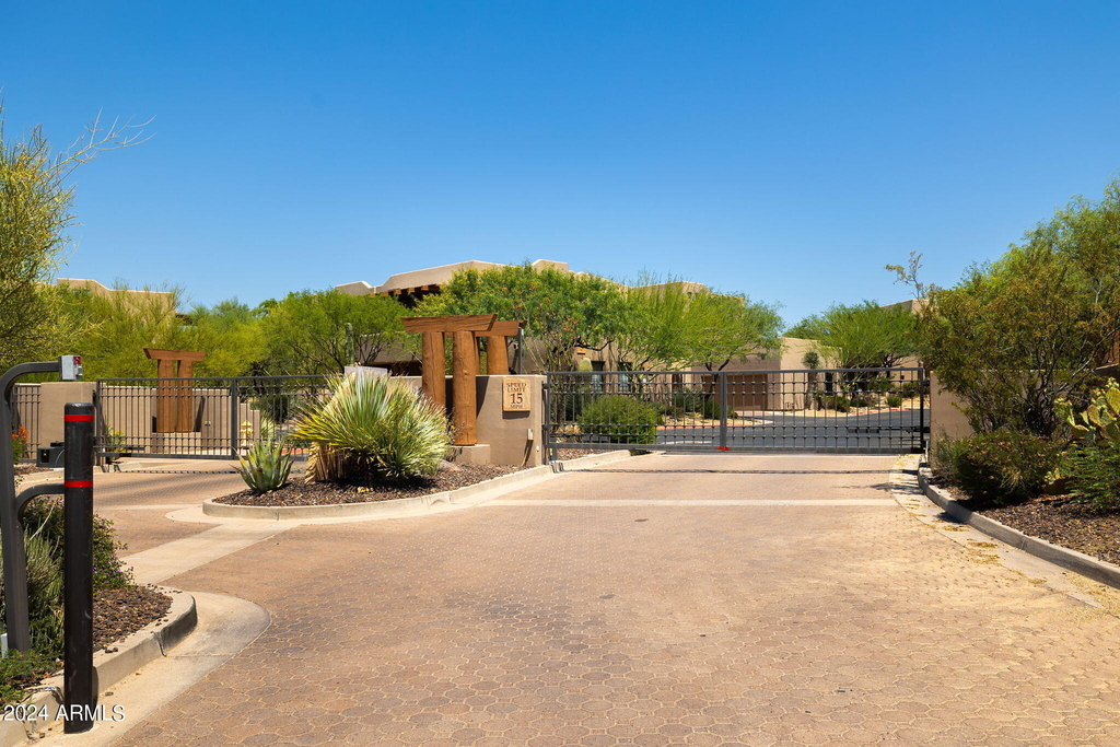 36601 N Mule Train Road - Photo 52