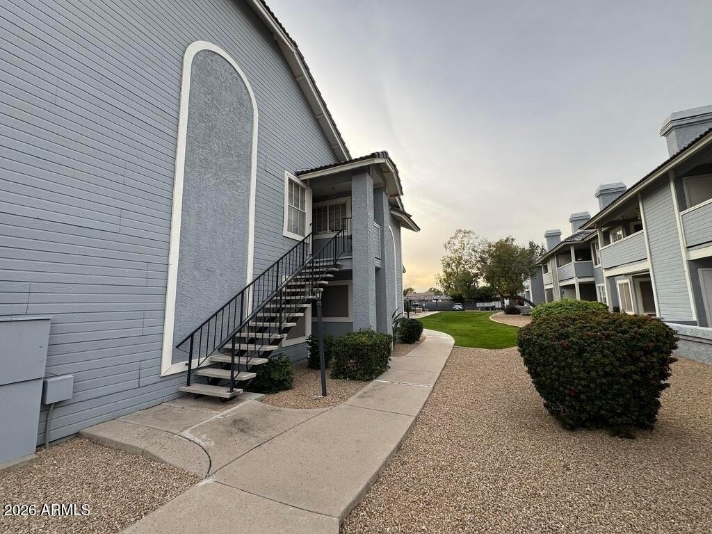 2910 W Marconi Avenue - Photo 1