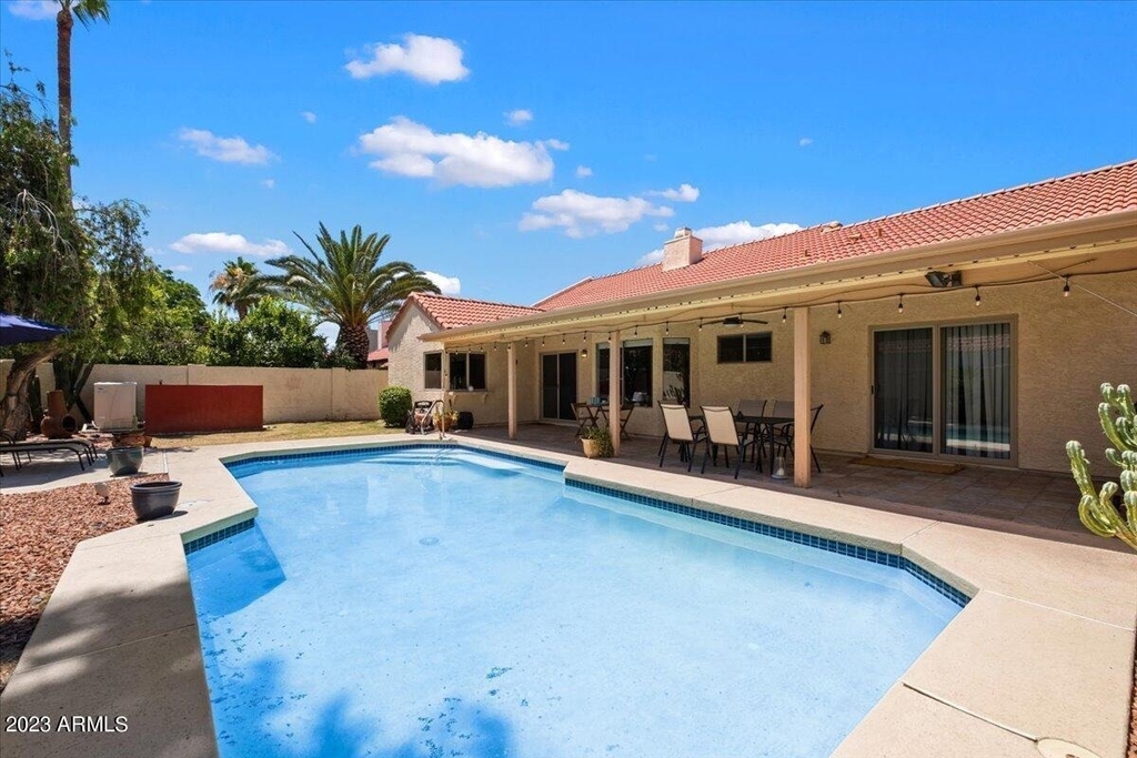 9081 E Sahuaro Drive - Photo 2