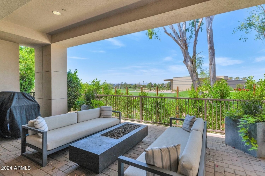 2 E Biltmore Estates Drive - Photo 20