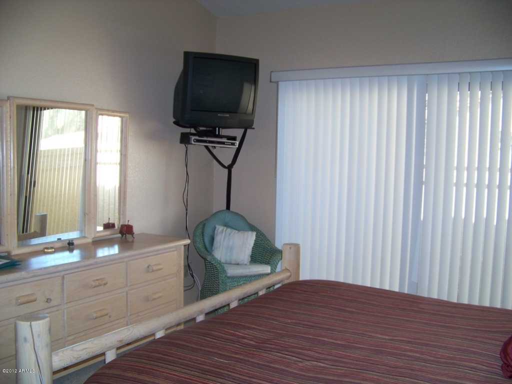 7901 E Joshua Tree Lane - Photo 2