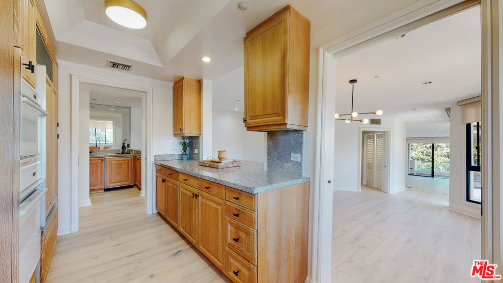 701 Ocean Avenue - Photo 21