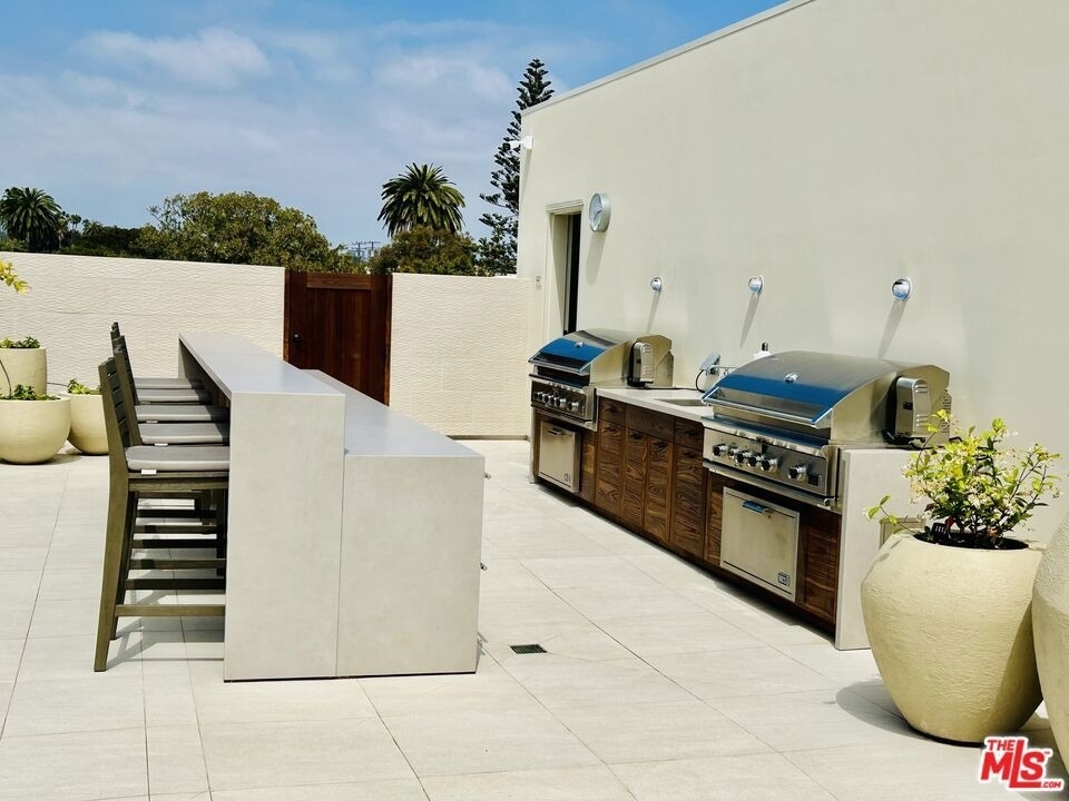 701 Ocean Avenue - Photo 41