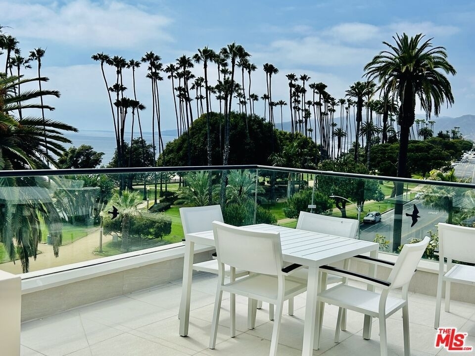 701 Ocean Avenue - Photo 46
