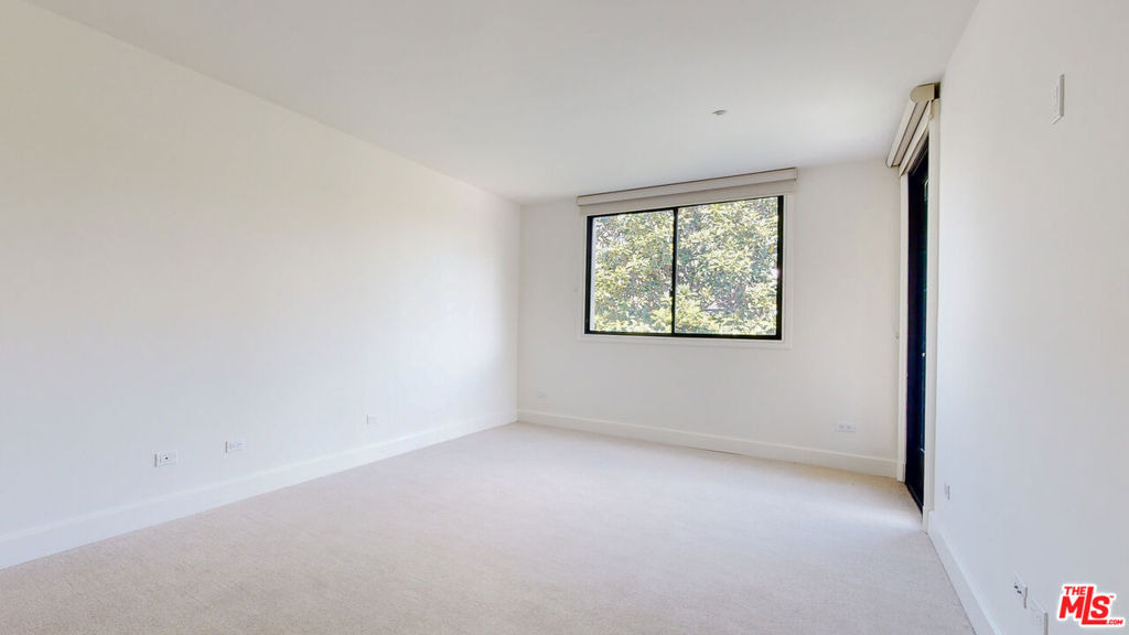 701 Ocean Avenue - Photo 22