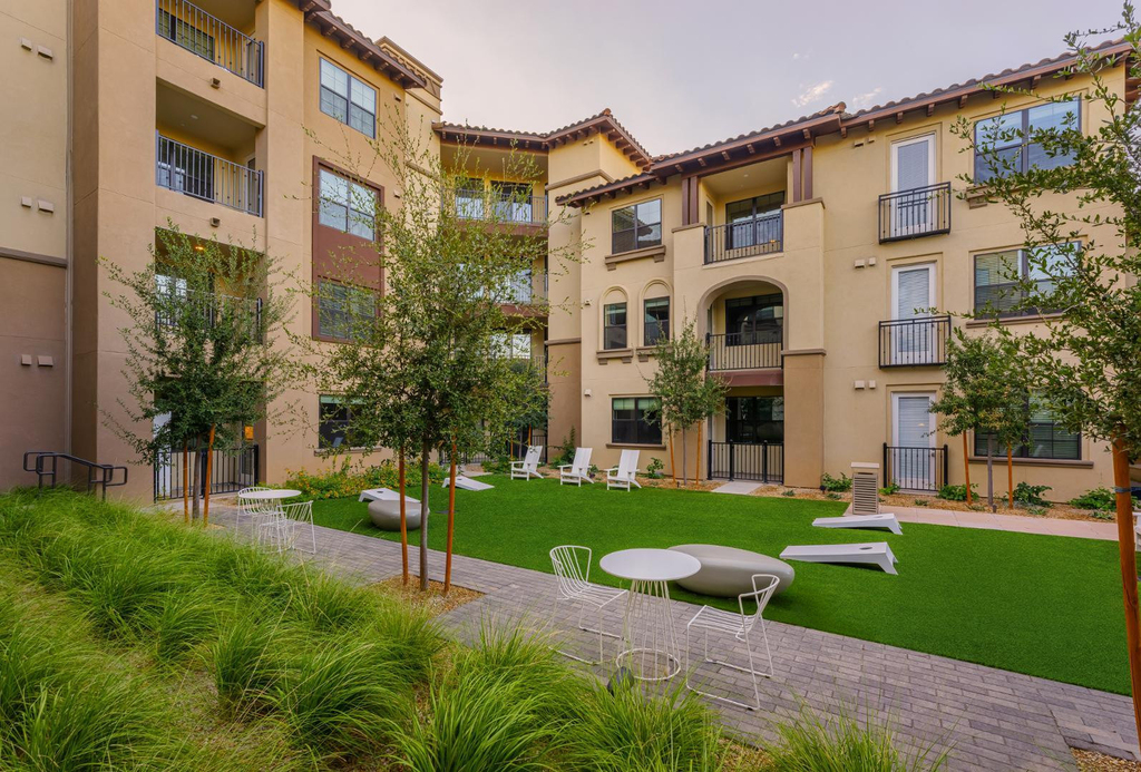 13220 N Scottsdale Road - Photo 4