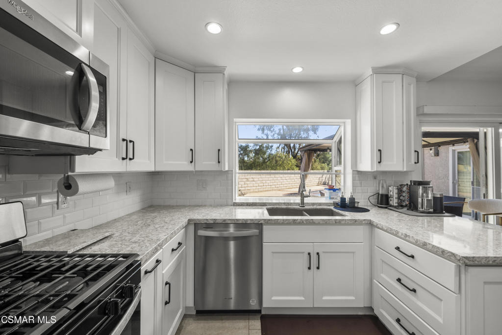 3066 Apache Circle - Photo 22