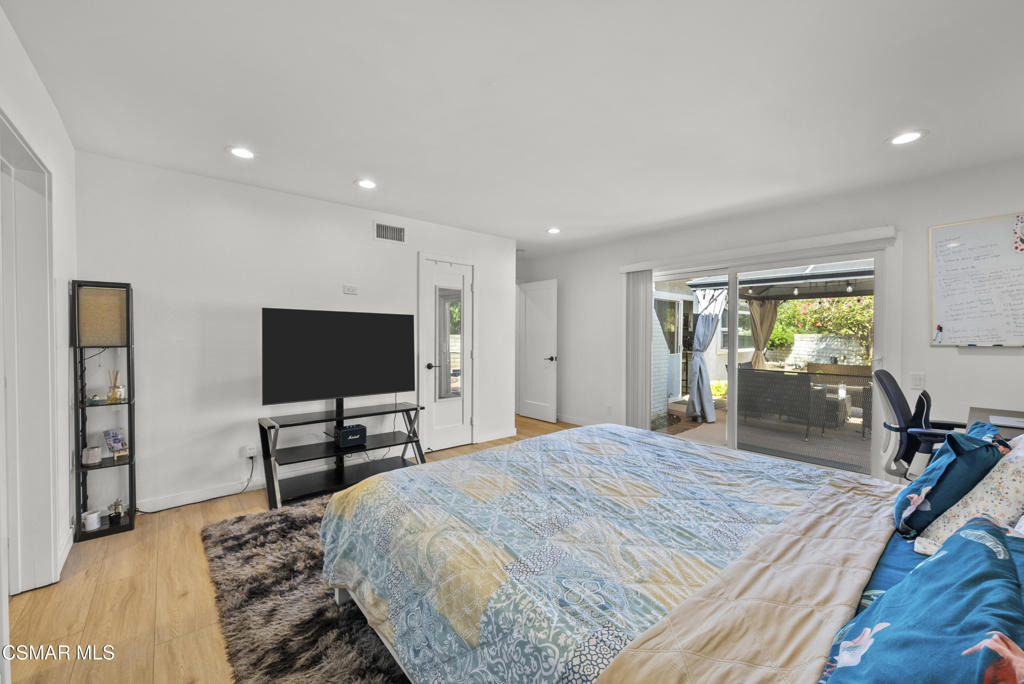 3066 Apache Circle - Photo 36