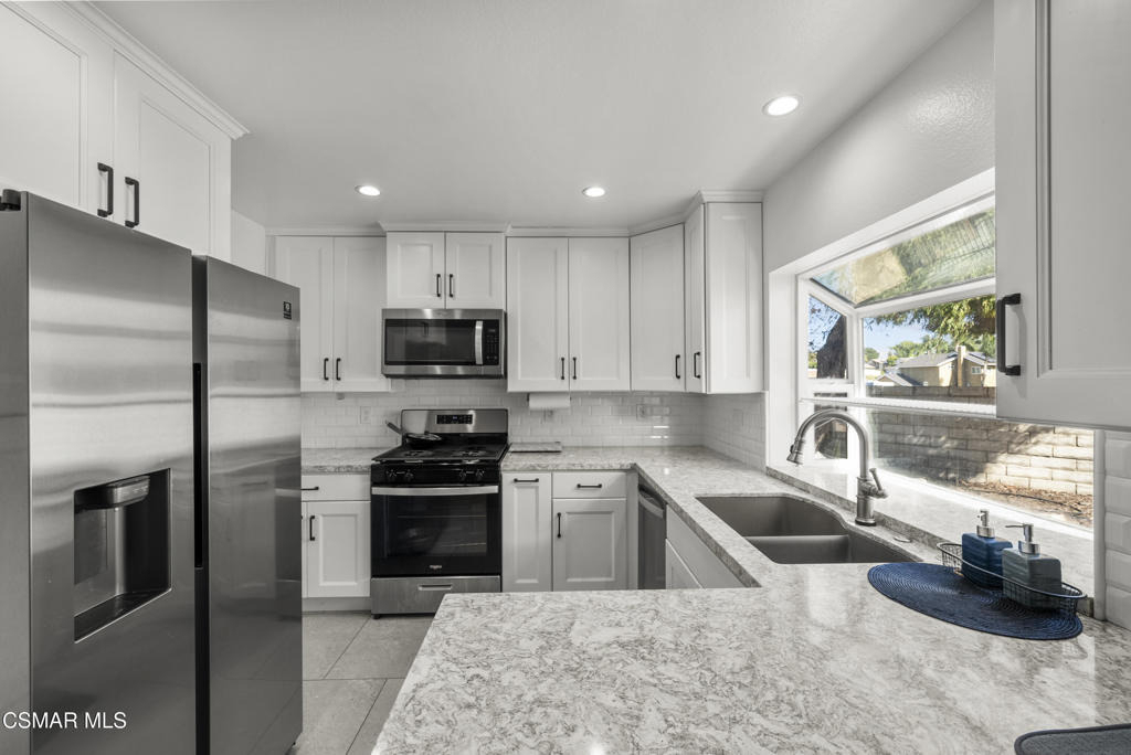 3066 Apache Circle - Photo 21