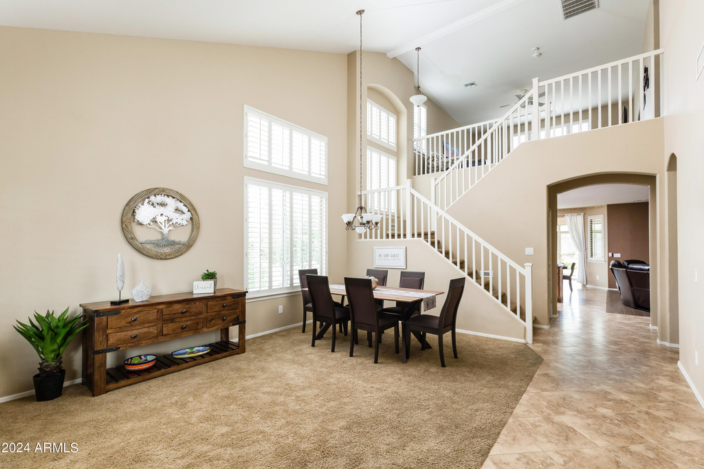 8408 W Midway Avenue - Photo 8