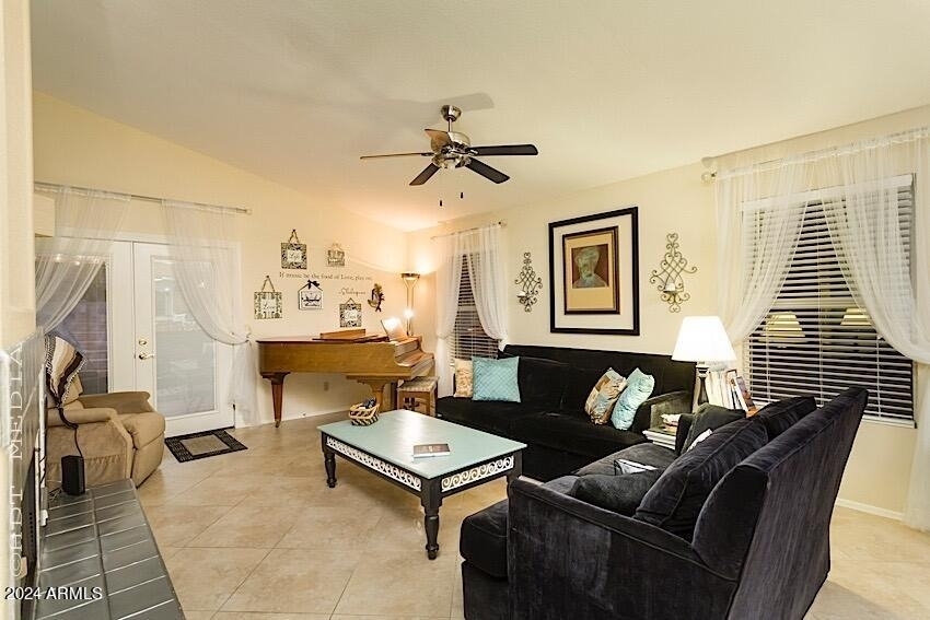 926 W San Mateo -- - Photo 5