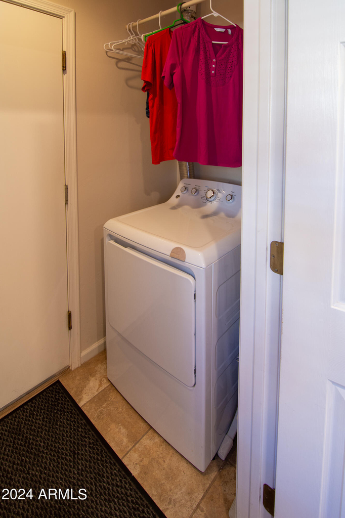 1001 N Pasadena Street - Photo 8