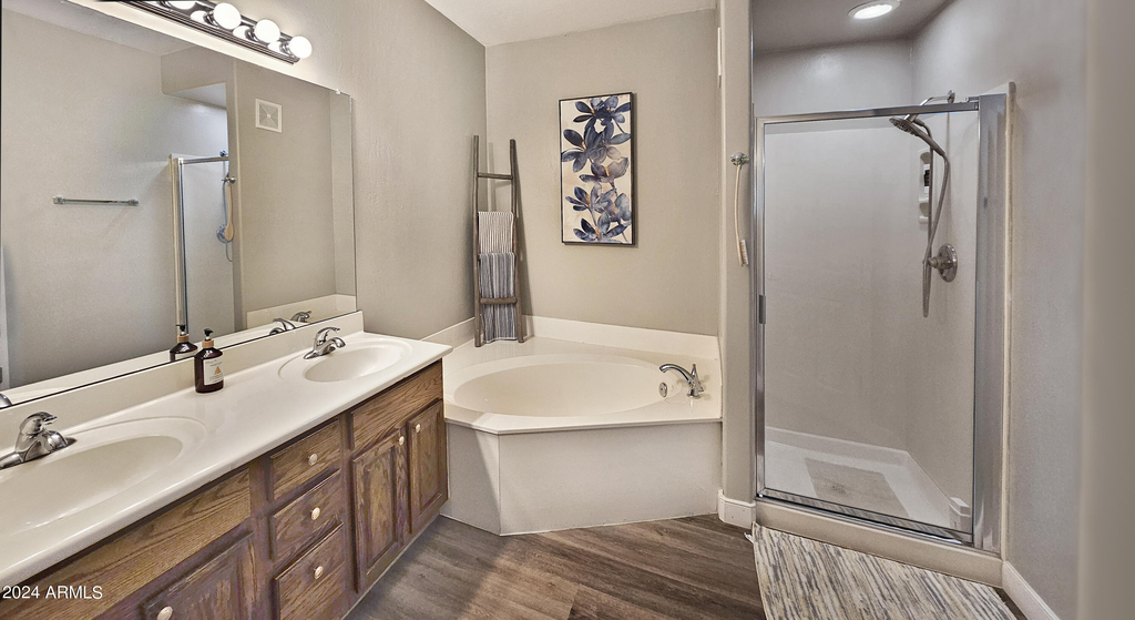 14000 N 94th Street - Photo 6