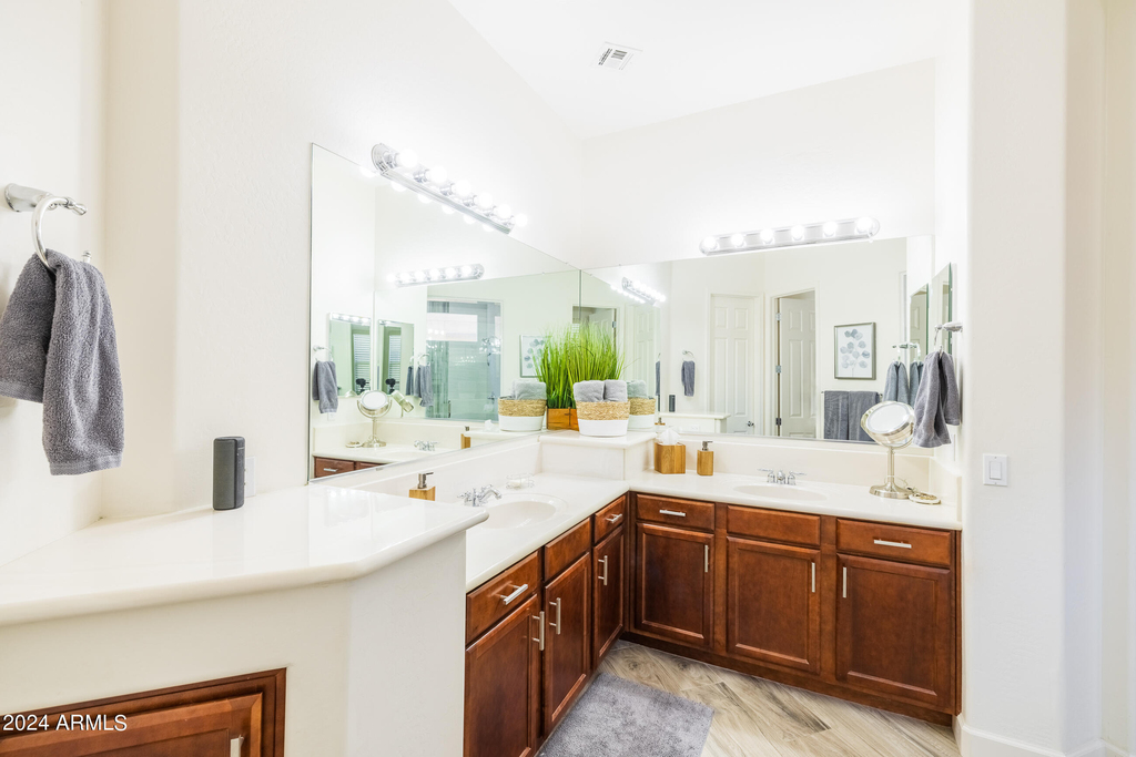 12368 W Hedge Hog Place - Photo 8