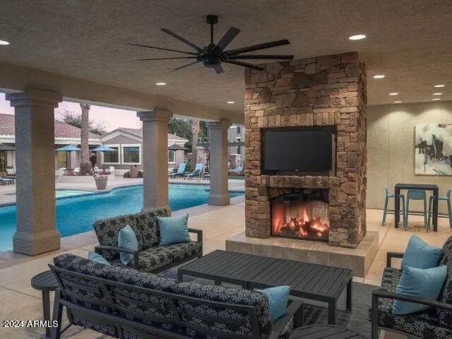 2910 S Greenfield Road - Photo 4