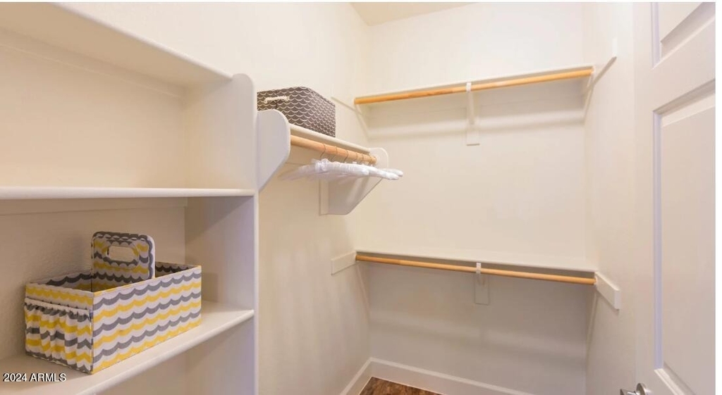 855 W Southern Avenue - Photo 5
