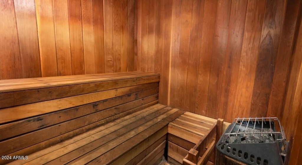 4215 N Drinkwater Boulevard - Photo 8