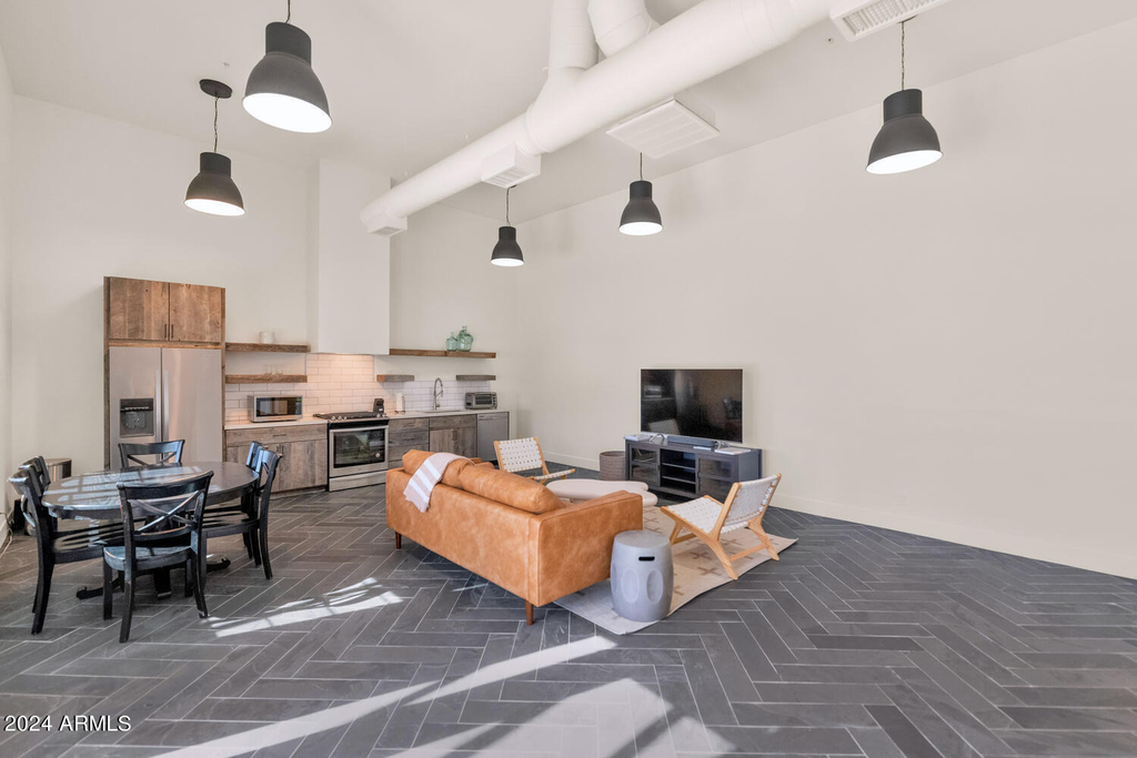 8313 E Carol Way - Photo 22