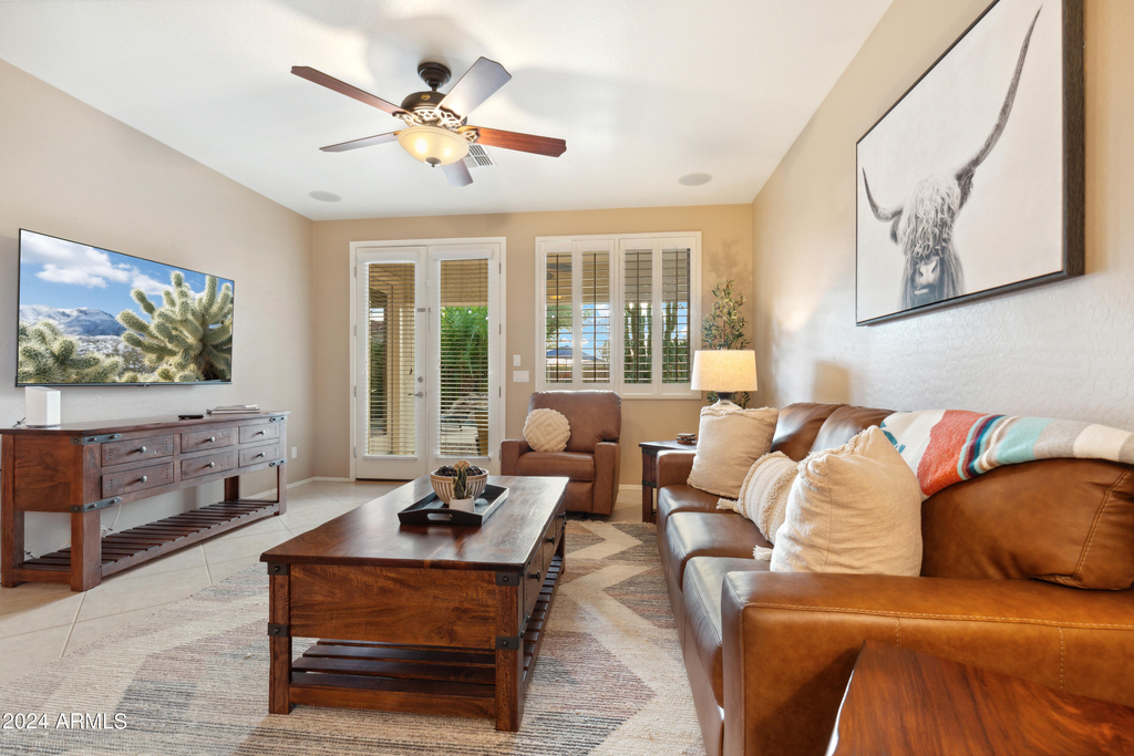 312 S 172nd Drive - Photo 4