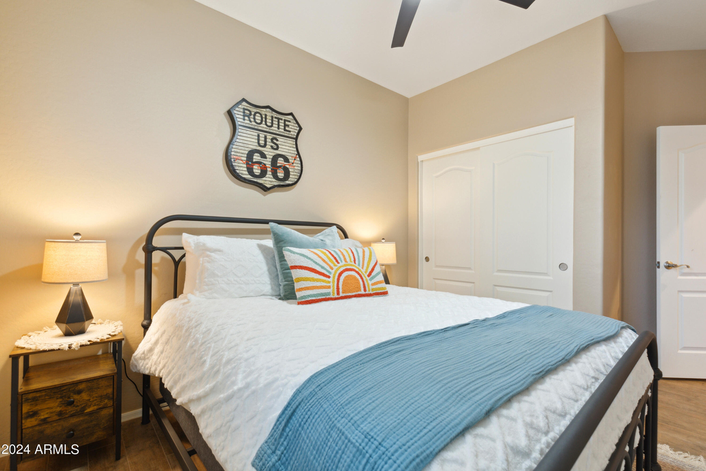 312 S 172nd Drive - Photo 20