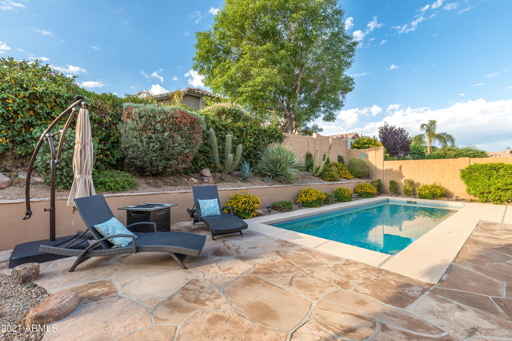 11160 E Greythorn Drive - Photo 2