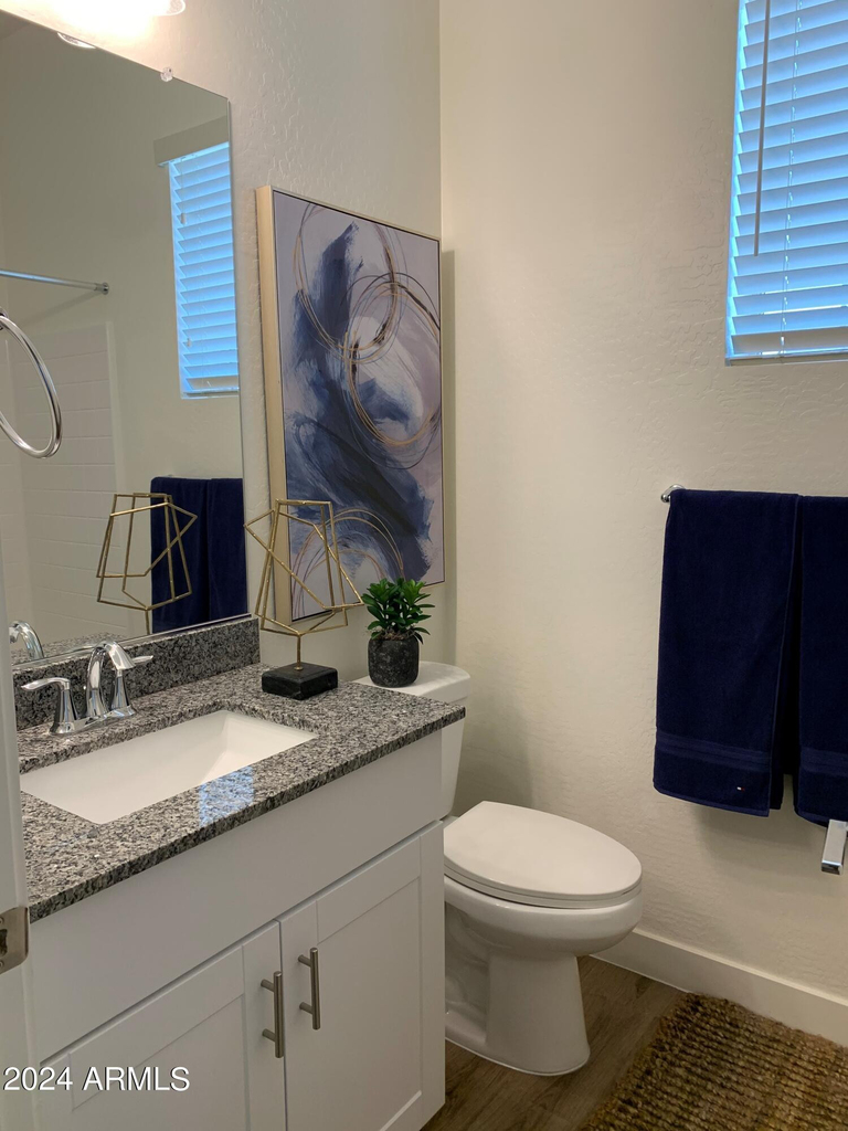 9652 E Hampton Avenue - Photo 9