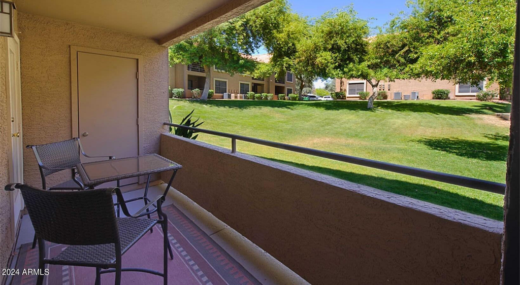 9605 S 48th Street - Photo 7