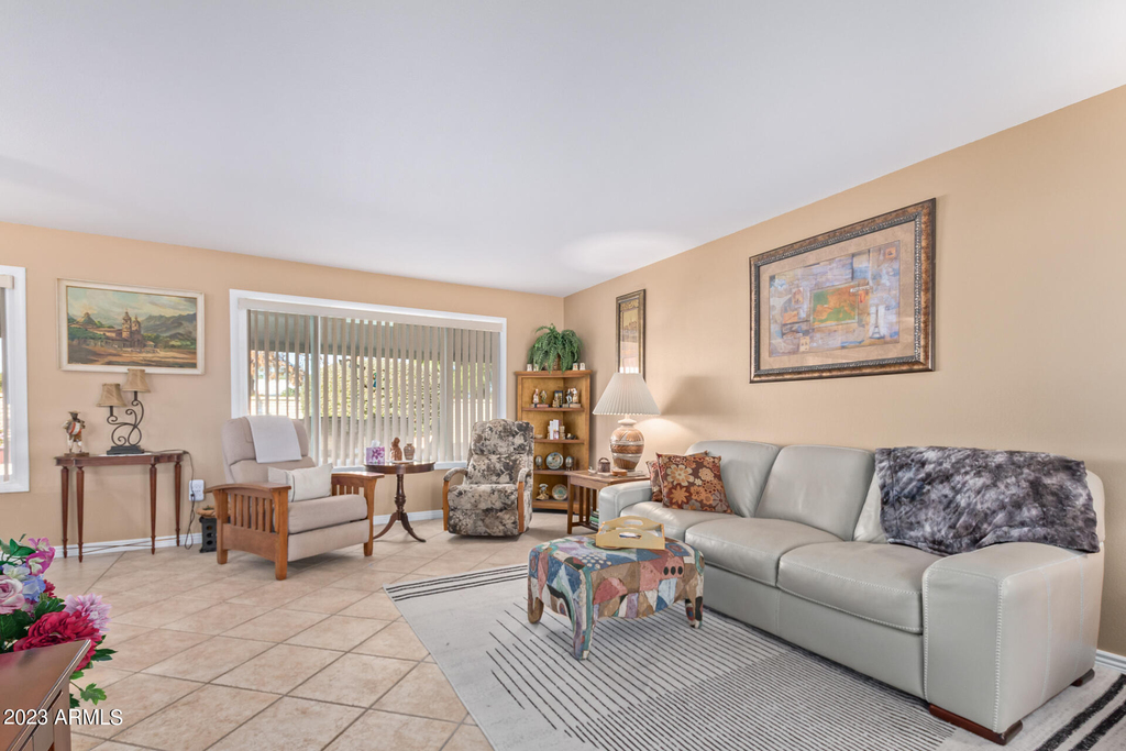 11002 W Pleasant Valley Road - Photo 10