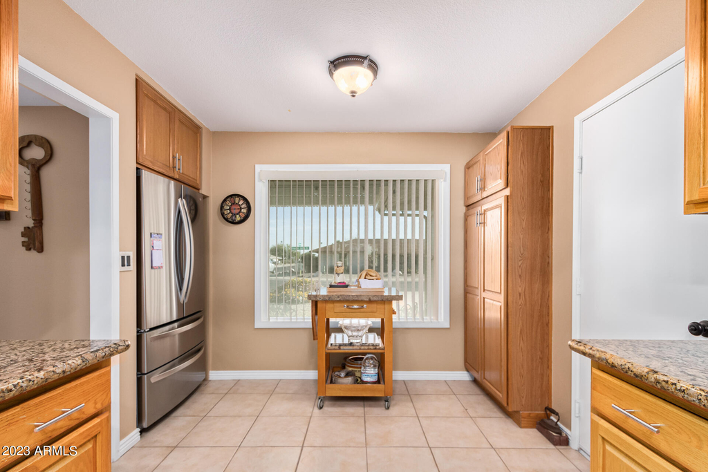 11002 W Pleasant Valley Road - Photo 19