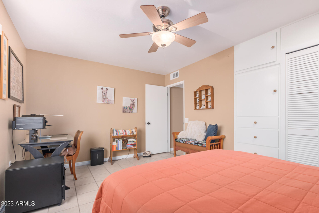 11002 W Pleasant Valley Road - Photo 30
