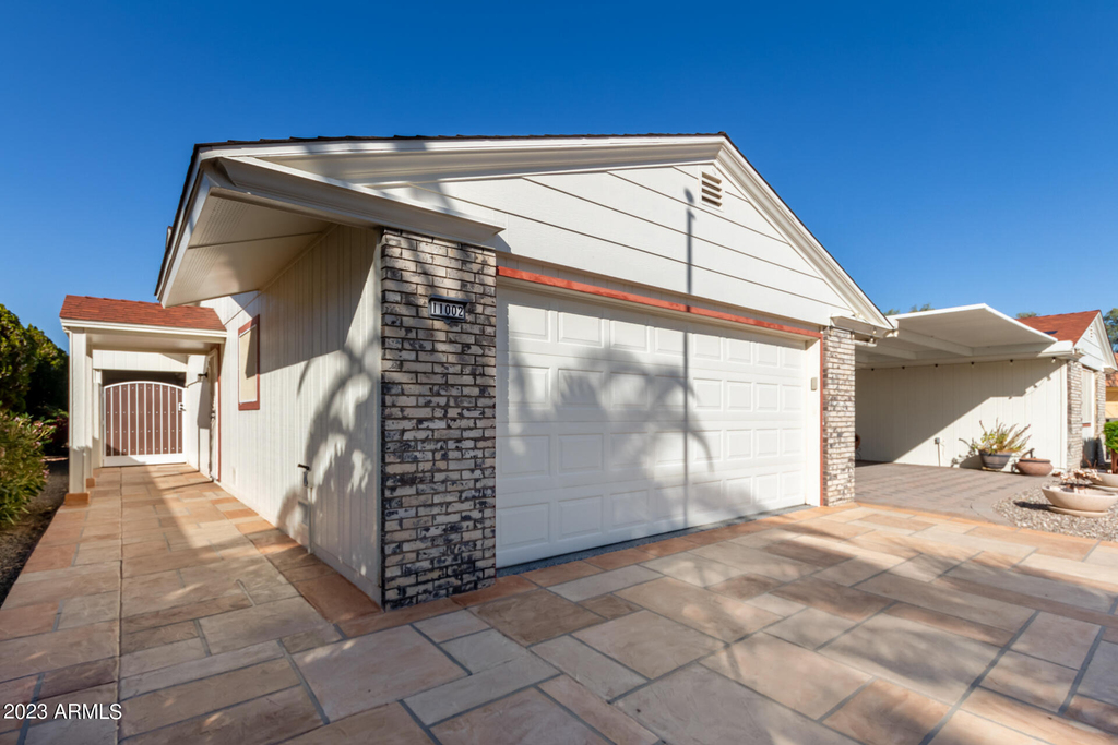 11002 W Pleasant Valley Road - Photo 35