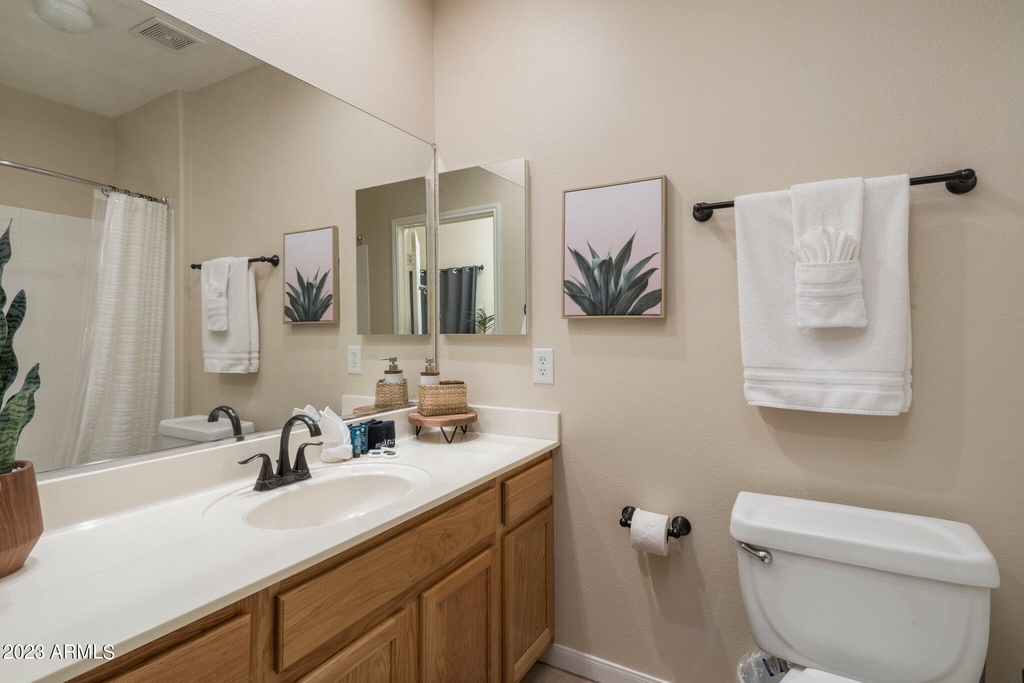 8245 E Bell Road - Photo 31