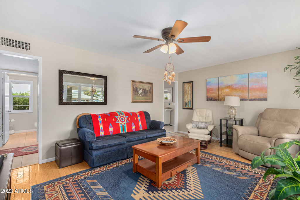 10146 W Sombrero Circle - Photo 3