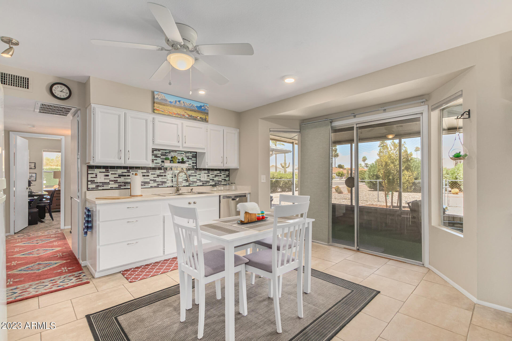 10146 W Sombrero Circle - Photo 8