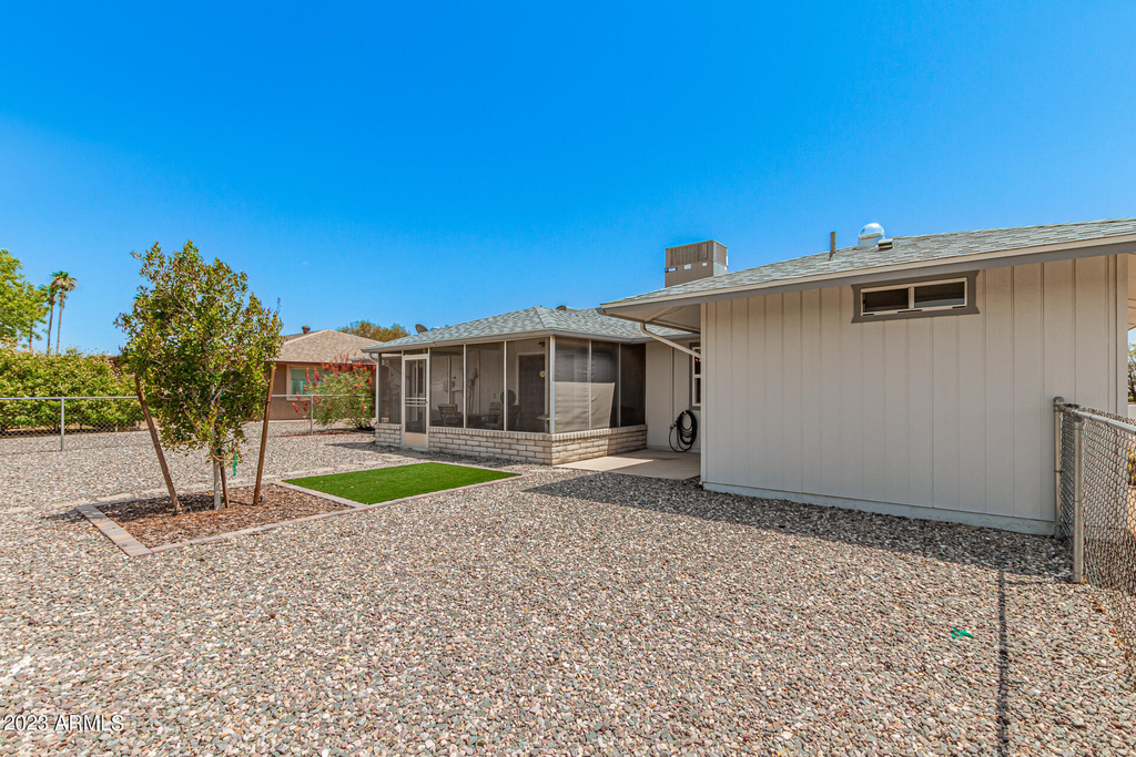10146 W Sombrero Circle - Photo 22