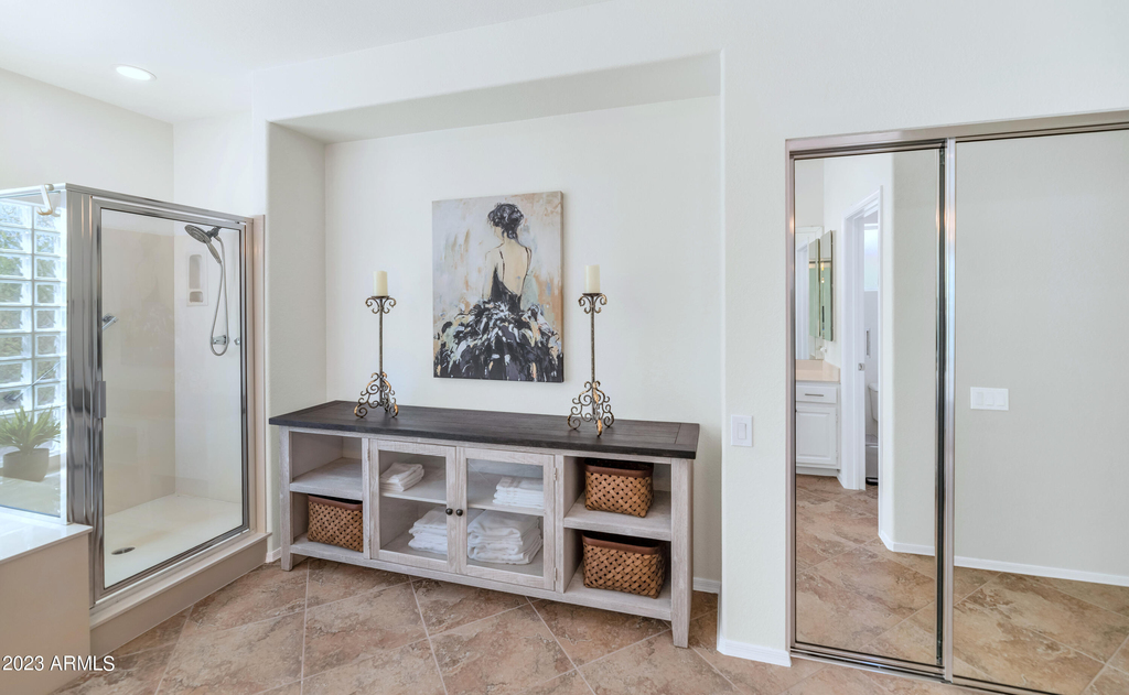 9080 E Hillery Drive - Photo 12