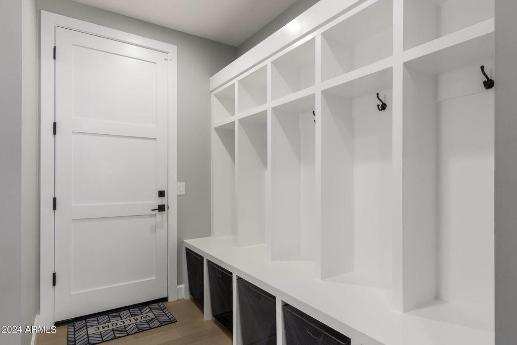 1629 E Montebello Avenue - Photo 83