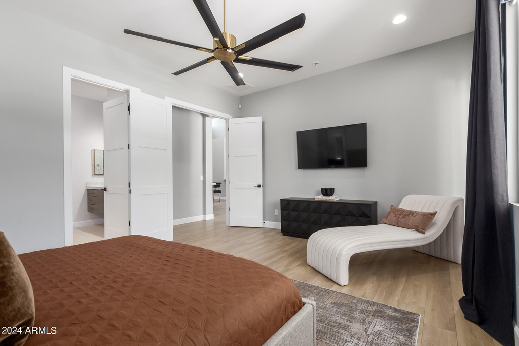 1629 E Montebello Avenue - Photo 39