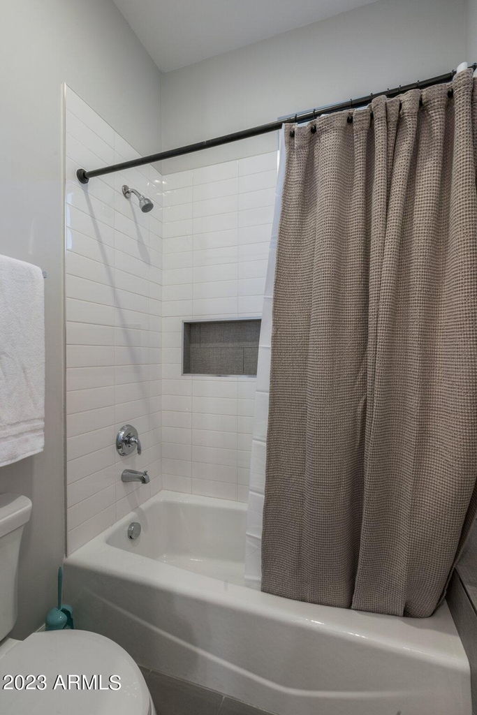 1629 E Montebello Avenue - Photo 54