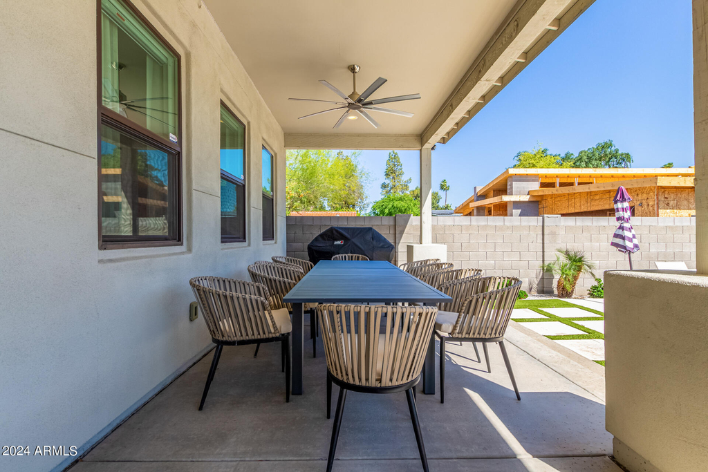 1629 E Montebello Avenue - Photo 82
